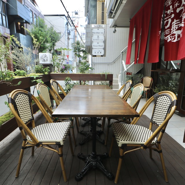 薬膳ブイヨン鍋酒場「食労寿(クロス)」福岡・薬院