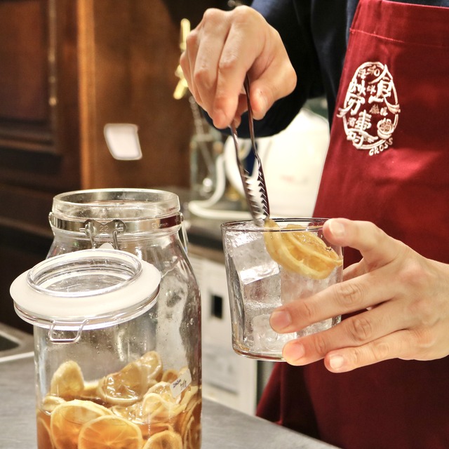 薬膳ブイヨン鍋酒場「食労寿(クロス)」福岡・薬院