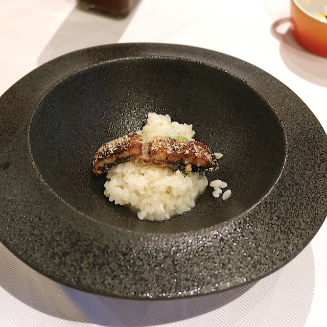 Roji銀(ろじぎん)