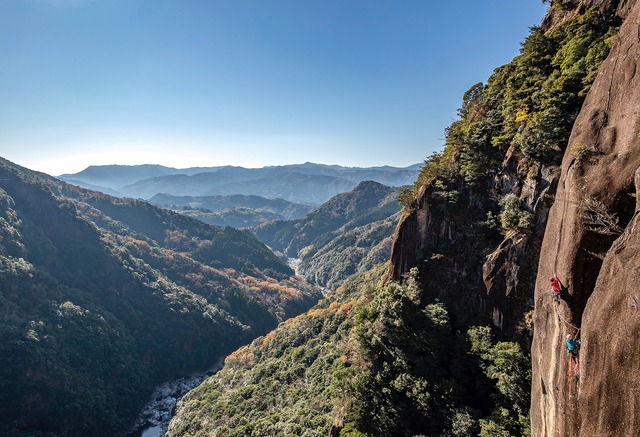 宮崎県矢筈岳でのマルチピッチクライミング
