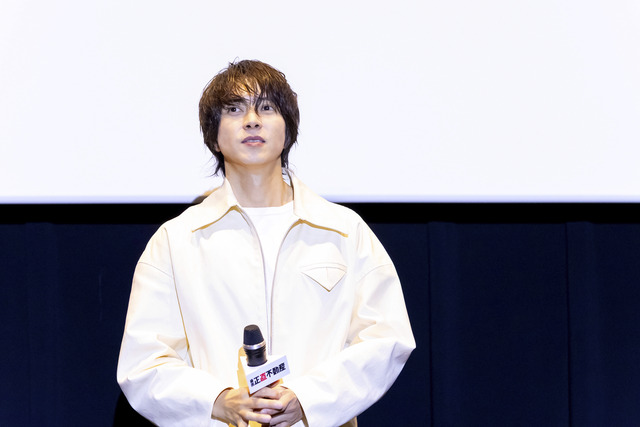 山下智久さんが福岡で映画『正直不動産』舞台挨拶