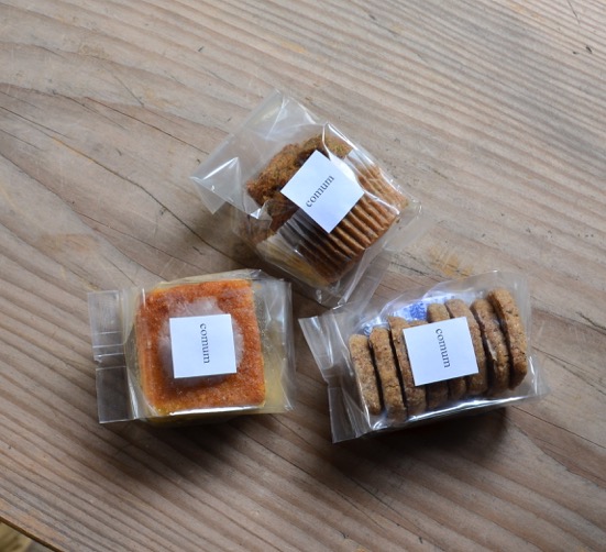 沖縄の器と焼き菓子展 YACHIMOON×comum_04