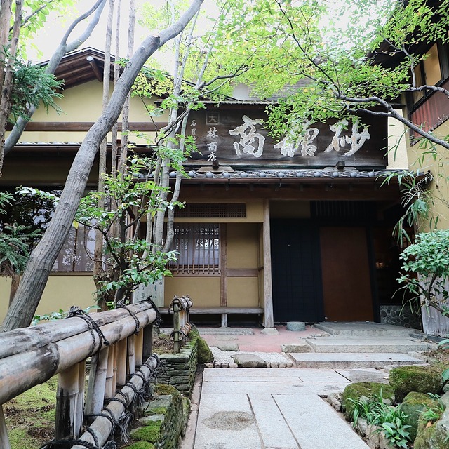 「イノベーティブ・フレンチ ワタハン」福岡市白金に開業レポート