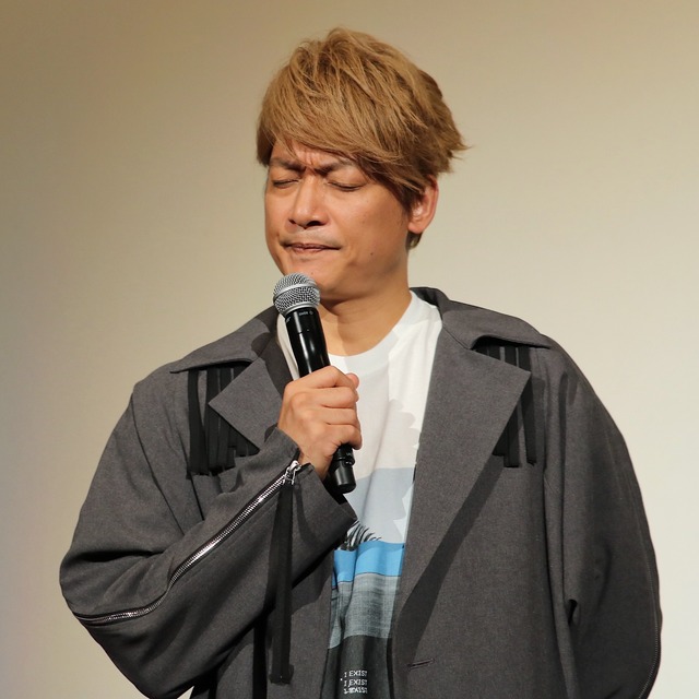 香取慎吾さんと白石和彌監督が福岡で映画「凪待ち」の記者会見と舞台挨拶