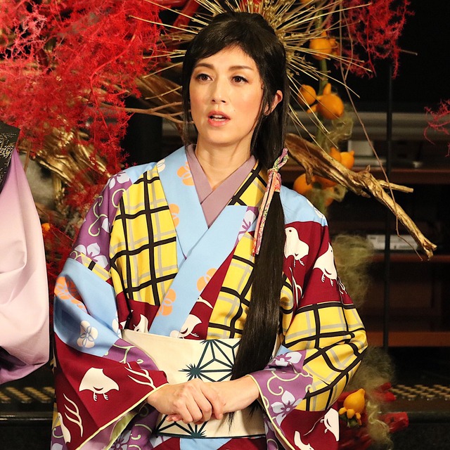 博多座「魔界転生」記者会見:高岡早紀さん