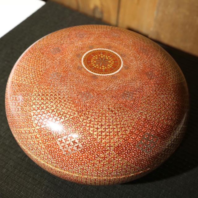 ホテルカルティア太宰府「赤絵細描・米久和彦作陶展」