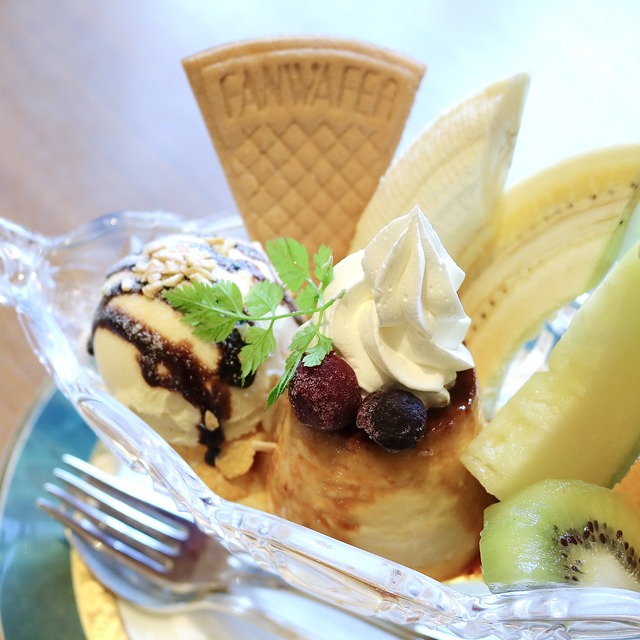 西鉄グランドホテル「グランカフェ」プリン・アラモード