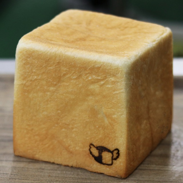 「パンデマンド志免店」角食パン