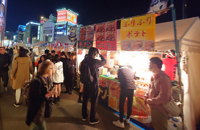 「春吉橋ハシゴ横丁」第3弾 福岡市博多区中洲の様子
