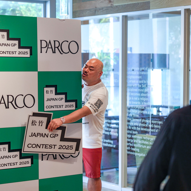 クロちゃんが福岡パルコで「松竹 JAPAN GP CONTEST 2025」をアピール