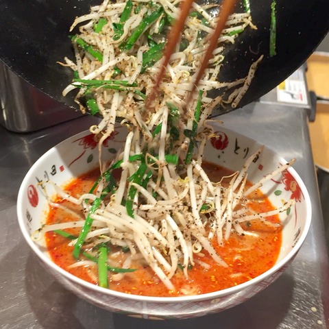 福岡パルコ「博多担々麺 とり田」