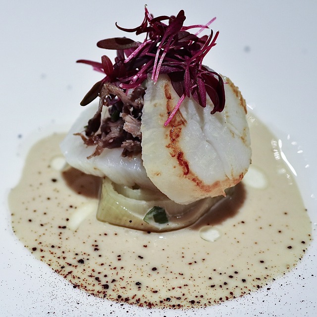 「イノベーティブ・フレンチ ワタハン」福岡市白金に開業レポート