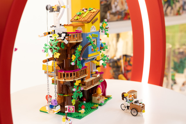 「レゴ®ストア ららぽーと福岡店」開店レポート