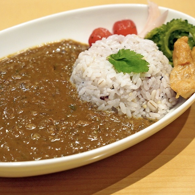 「イイヅカカリー」ももち浜ストア「あなたのカレーたべたいな」