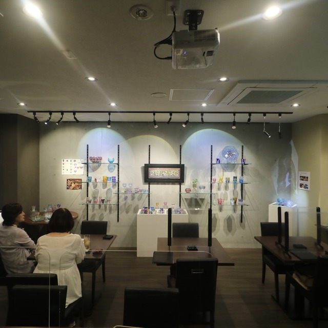「夏のガラス祭り 切子モダニズム展」福岡大名の月みちるBAR 2022年