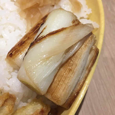 福岡空港「博多カレー研究所」
