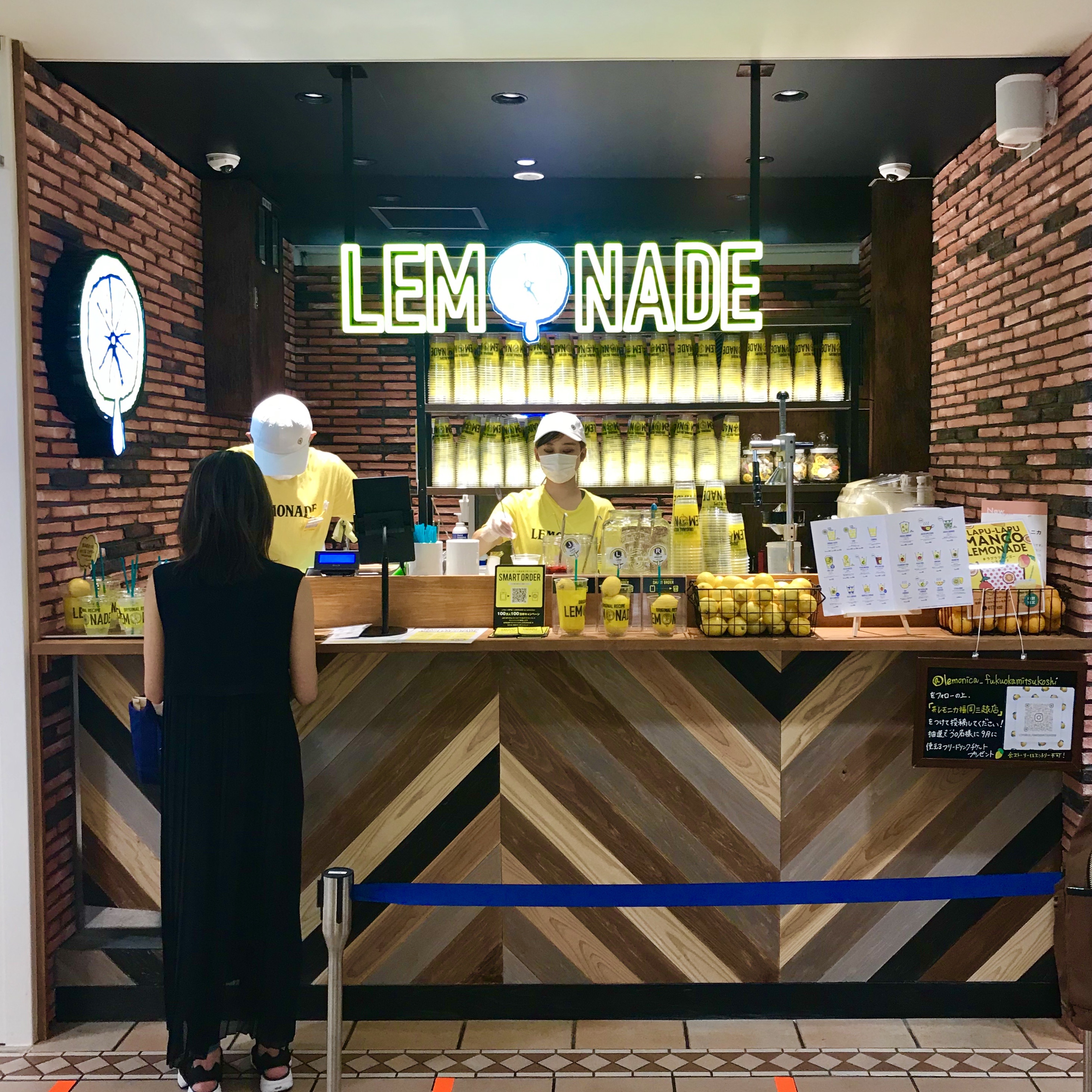 レモネード By レモニカ 福岡三越店 レポート 防腐剤不使用レモンを使用し ひとつひとつ手作りのレモネード専門店 フクオカーノ レモネード By レモニカ 福岡三越店 レポート 防腐剤不使用レモンを使用し ひとつひとつ手作りのレモネード専門店 フクオカーノ