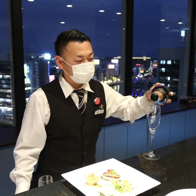 西鉄イン福岡13F「レストラン&バー ブロッソ」スパークリング