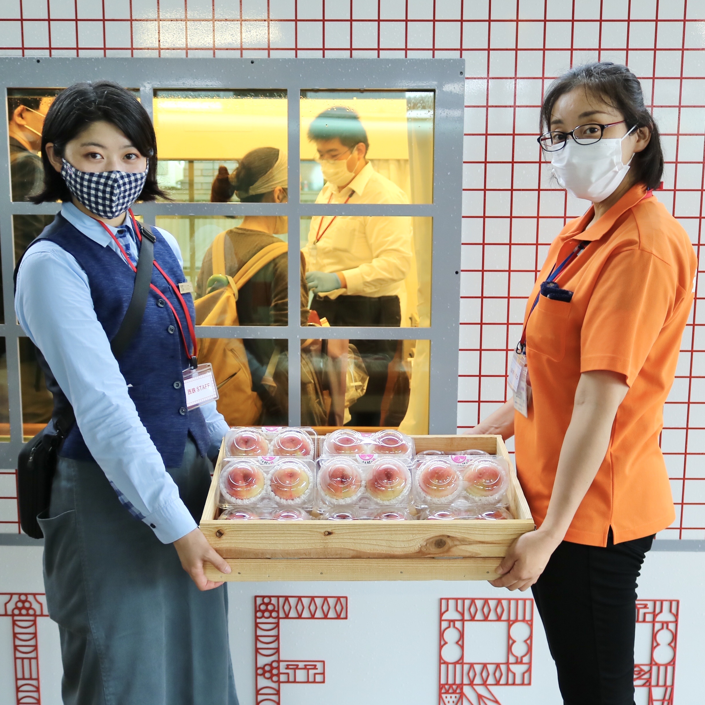 ザ レールキッチンチクゴ マルシェ レポート 西鉄天神大牟田線の4つの駅で 筑後地方の特産品の電車内マルシェを開催 フクオカーノ ザ レールキッチンチクゴ マルシェ レポート 西鉄天神大牟田線の4つの駅で 筑後地方の特産品の電車内マルシェを開催 フクオカーノ