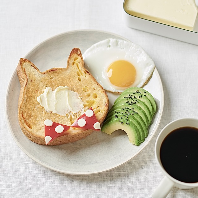 博多マルイ「ねこねこ食パン」