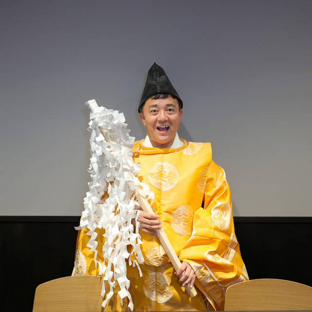 パラシュート部隊 斉藤優さん“斉藤大明神”降臨初日にインタビュー。