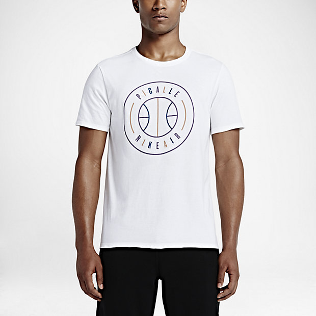 QT-NIKE-TEE-X-PIGALLE-AOP-TEE-776141_100_A_PREM