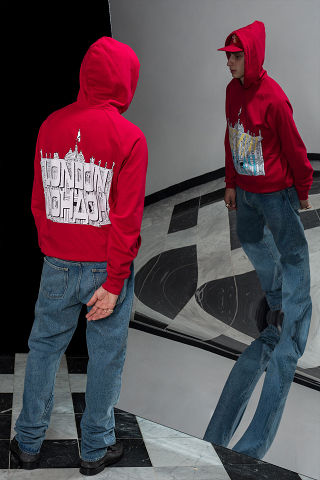 palace-winter-2015-lookbook-6-320x480