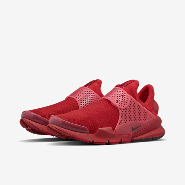 SOCK-DART-1-686058_660_E_PREM