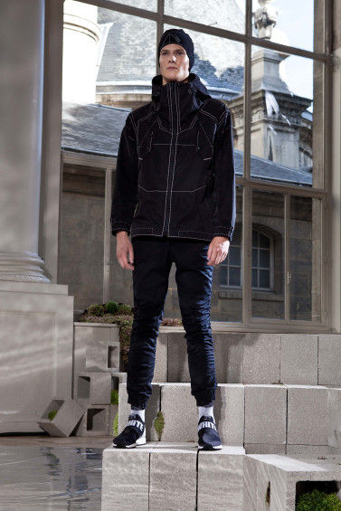 white-mountaineering-2016-spring-summer-collection-13