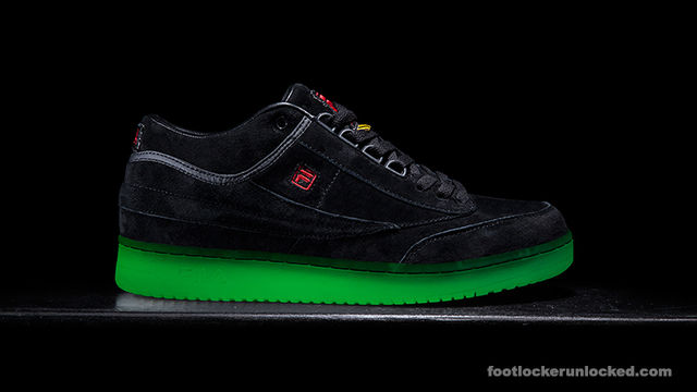 Foot-Locker-Fila-T-1-Mid-1