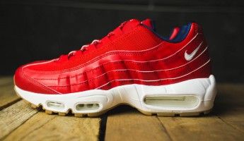 nike-air-max-95-prm-usa-independence-day-538416-614-7-345x200