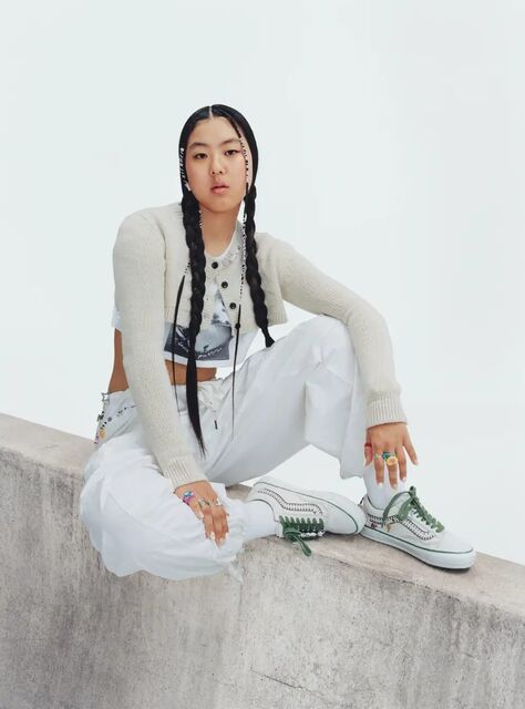 131577-81-23eaa7c8d5665ea708b3116a65d47b26-1480x2000