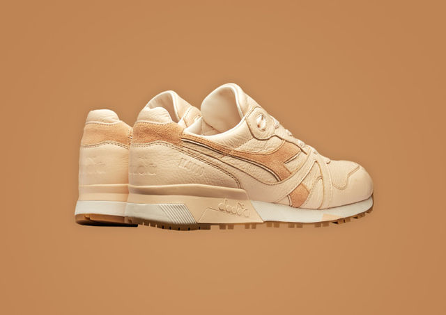A_MA_MANIRE_DIADORA_N9000_PEACHE_PACK5-760x538
