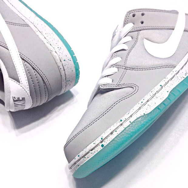 nike-mag-in-sb-dunk-form-03