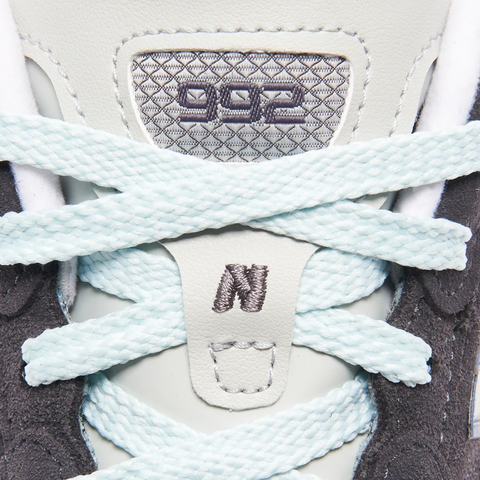 Kith_x_New_Balance_992_M992KT_28_900x