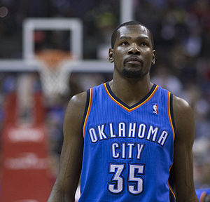 Kevin_Durant_Feb_2014