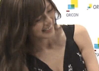 【乳揺れGIF】白石麻衣、ええ乳しとるやんけ！！！！