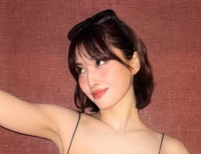 【画像】TWICE・モモさん、どうしてもお●ぱいが目立ってしまう！