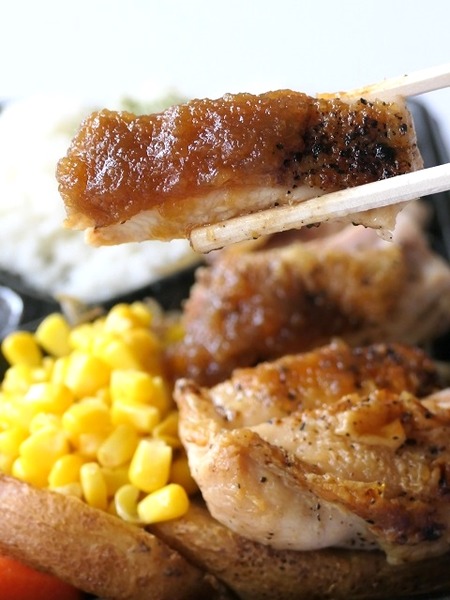 はかた一番どりが超充実!肉のヒサダヤ赤坂本店♪