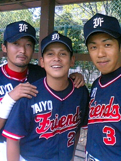 タイヨーフレンズのあたたかいプレーヤー 美容室ベイビーステップブログへようこそ