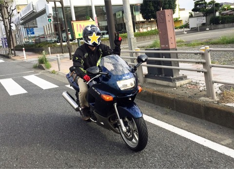 箱根と忍野と道志とZZR400と