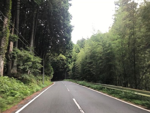 県道9号をさらに北へ北へ