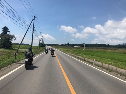 国道49号と県道7号を経由して磐梯山方面へ