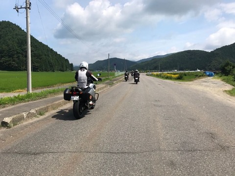 湖南からは県道6号経由で県道9号に