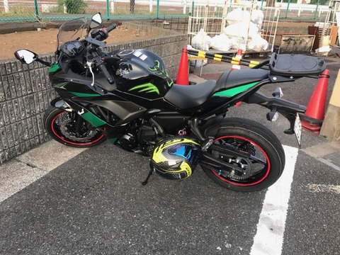 Ninja650 2017年モデル アクセサリ