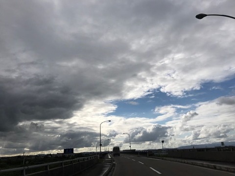 楢峠を抜けたら砺波へ