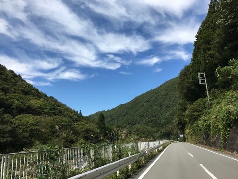 県道437号で国道41号まで