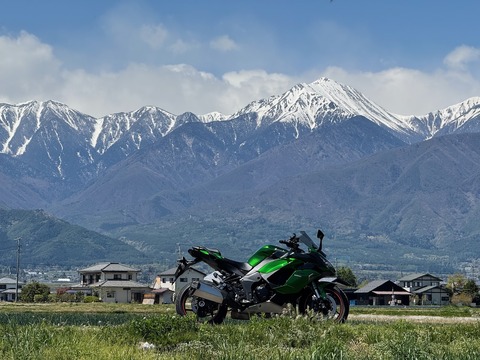 峠道を走って花を見に安曇野へ