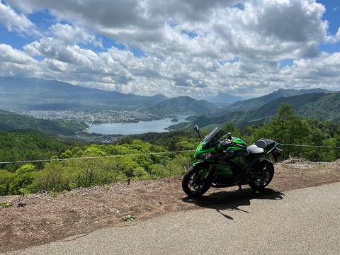 富士近傍の峠道をつなぐショートツーリング