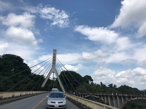 秩父橋を抜ける。天気がもってよかった